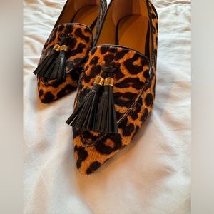 Franco Sarto pre owned size 8 2 inch leopard print suede loafers